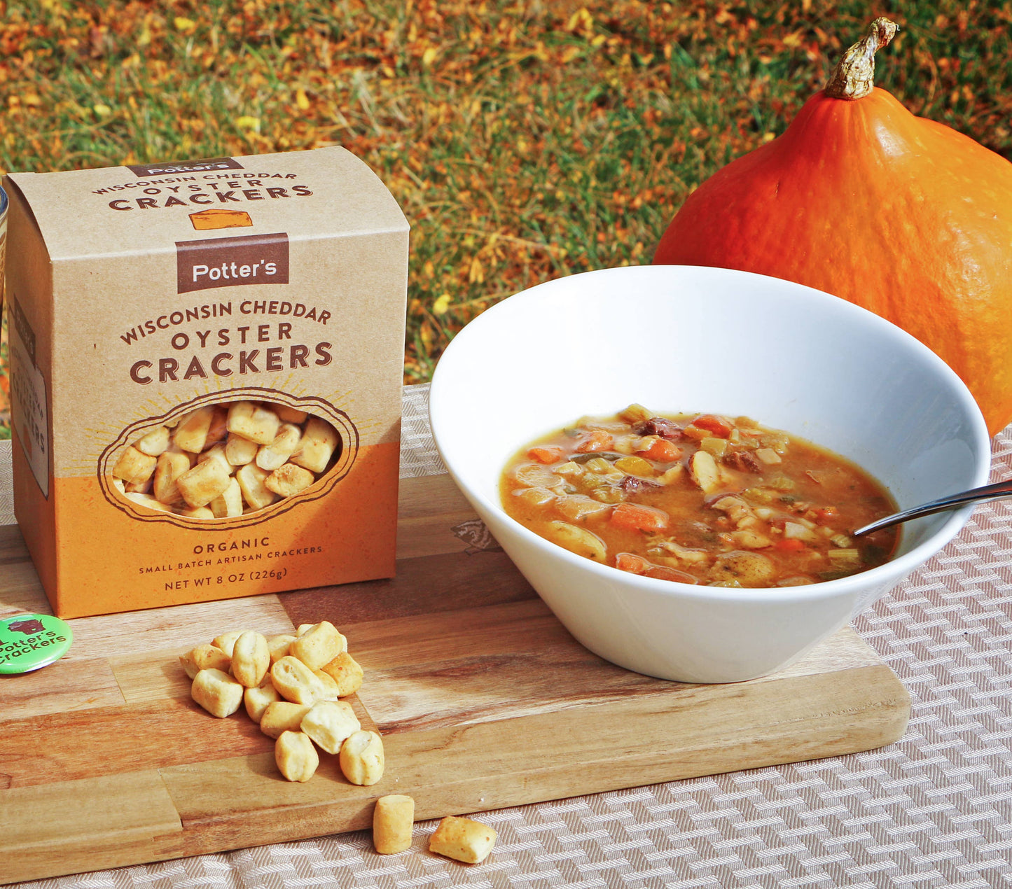 Potter's Crackers Organic Wisconsin Cheddar Oyster Crackers